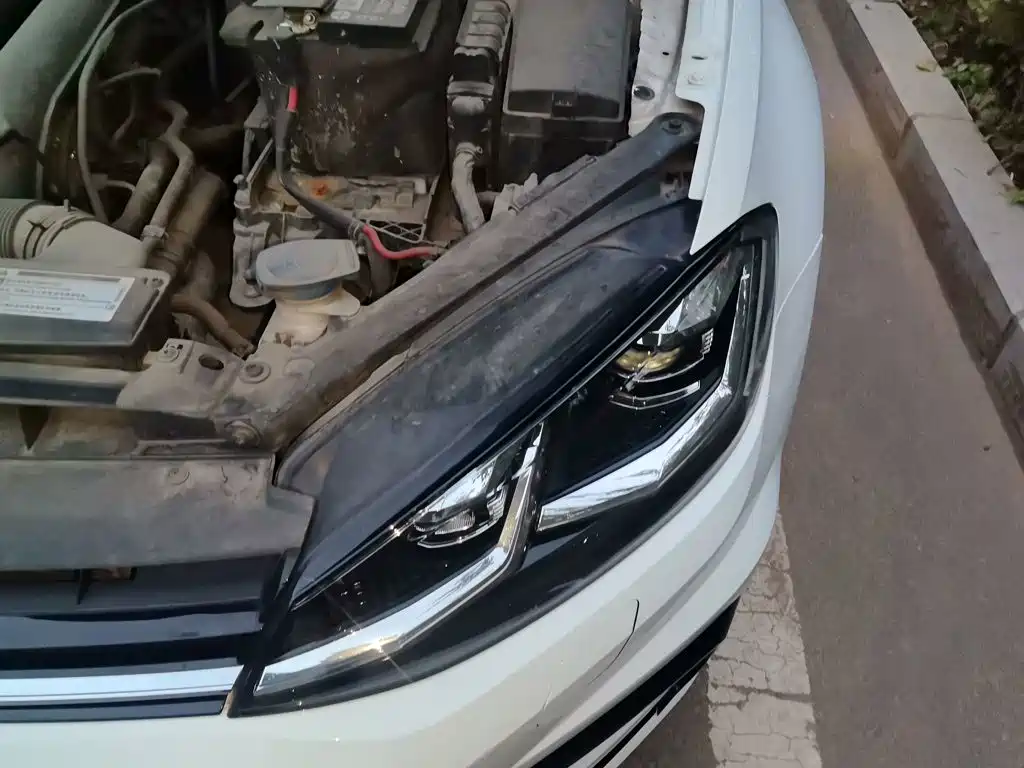 Volkswagen Golf — миниатюра 21