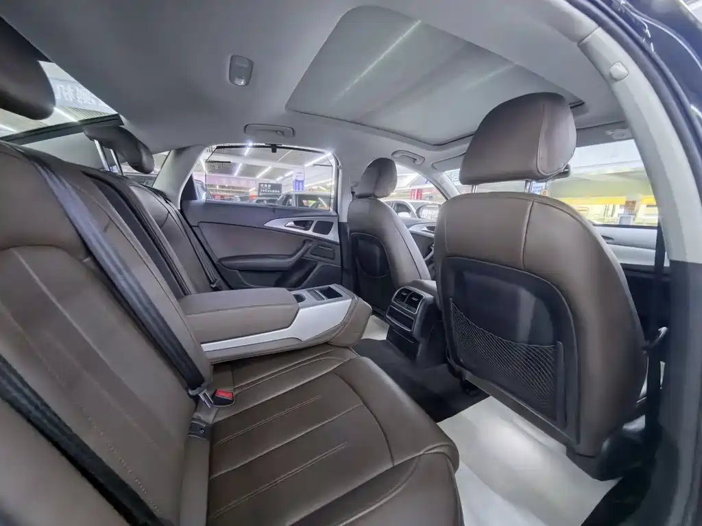 Audi A6L — миниатюра 7