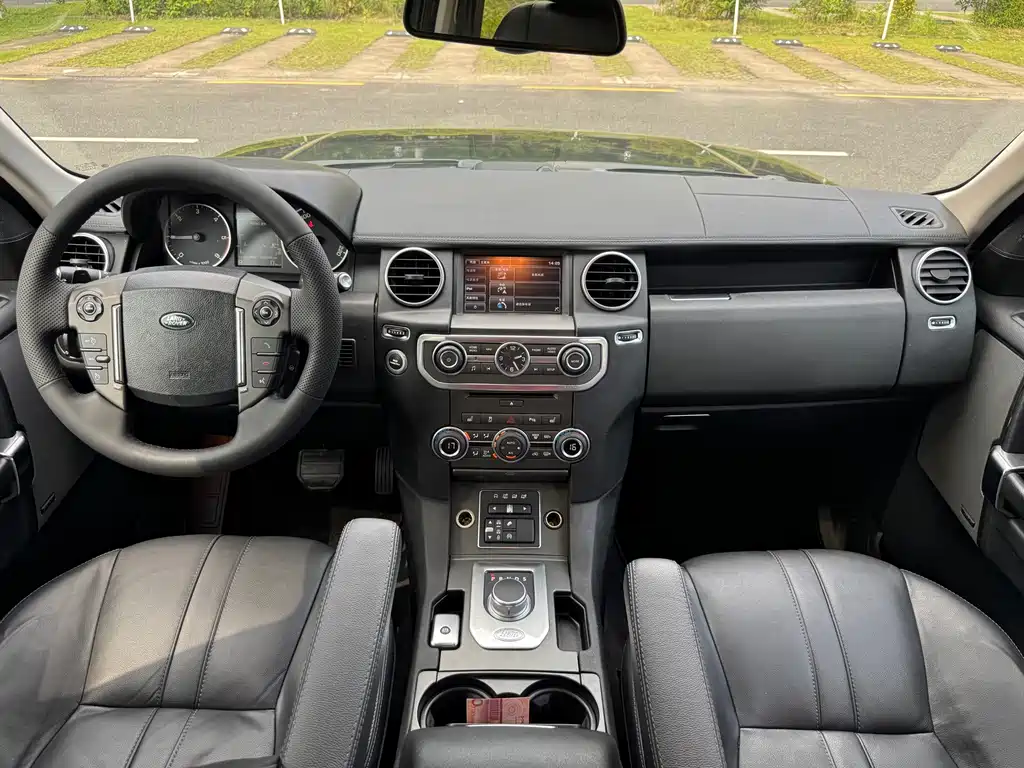 Land Rover Discovery — миниатюра 17