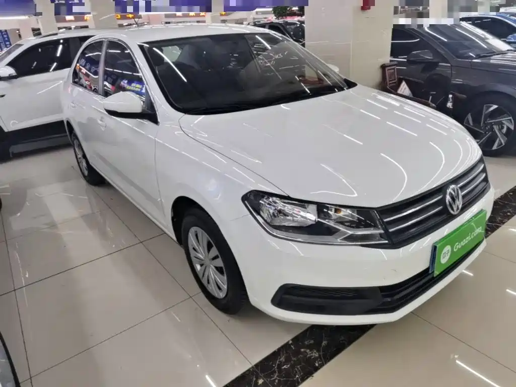 Volkswagen Santana — миниатюра 4