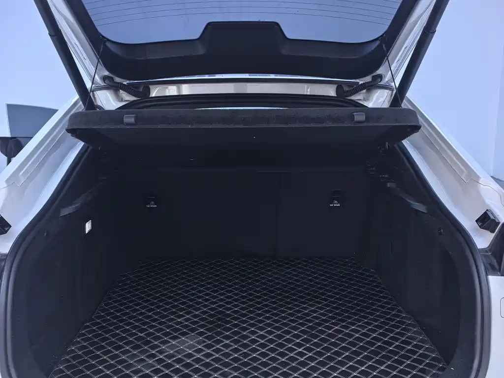 Changan Deepal DARK BLUE SL03