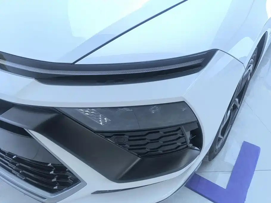 Hyundai Sonata — миниатюра 5