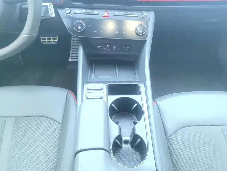Hyundai Sonata — миниатюра 16