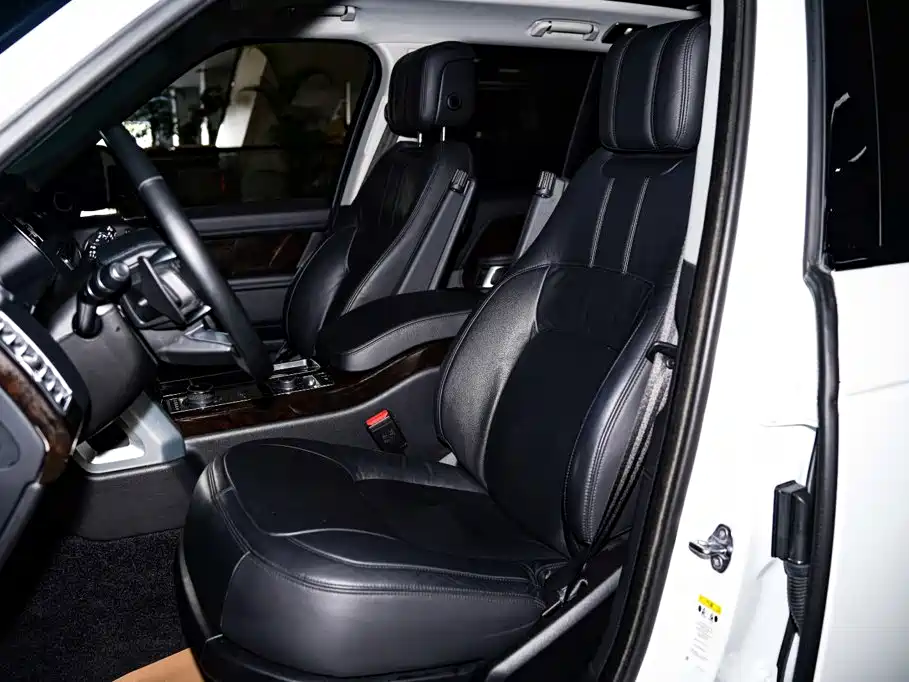 Land Rover Range Rover — миниатюра 10