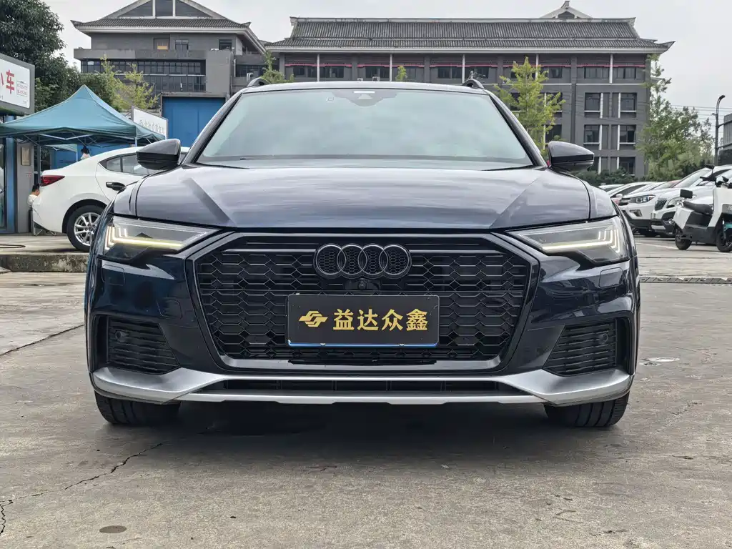 AUDI  A6
