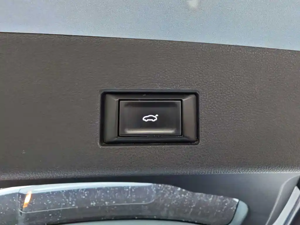 XPeng G3 — миниатюра 9