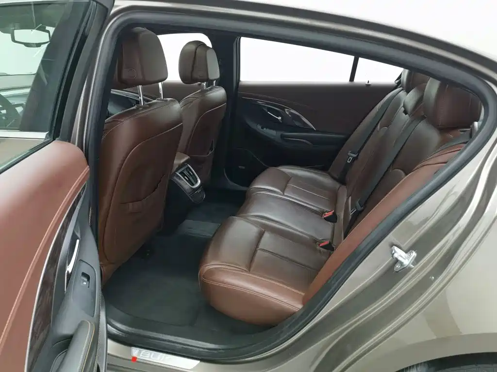 Buick LaCrosse — миниатюра 15