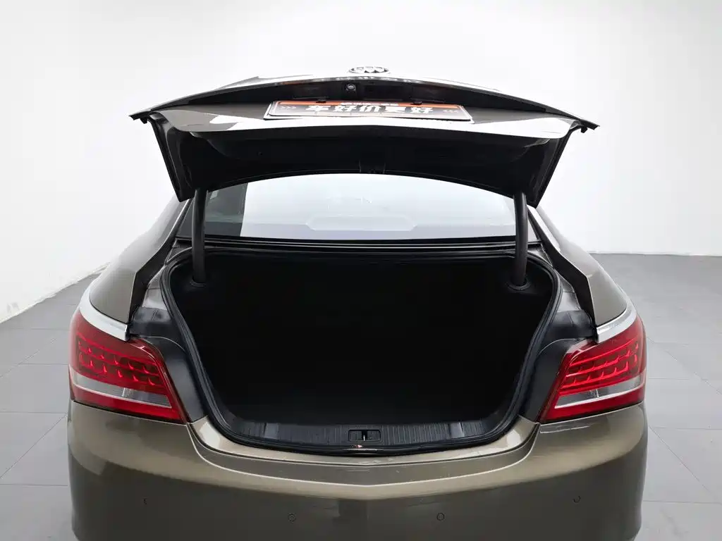 Buick LaCrosse — миниатюра 16
