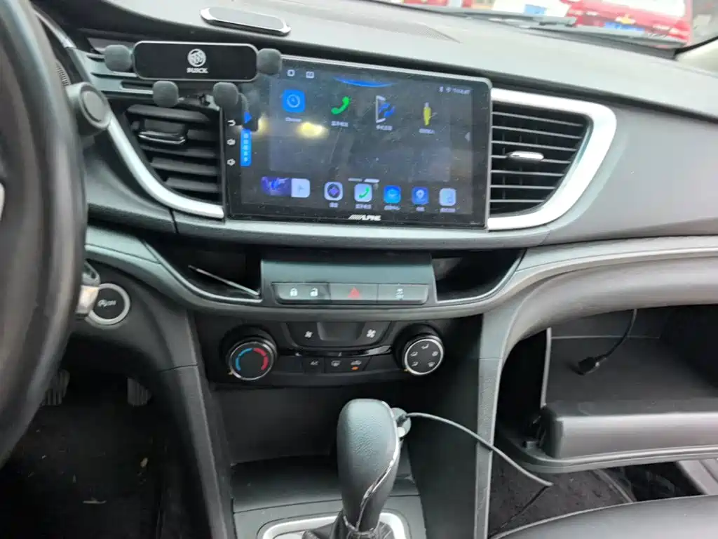 Buick Excelle — миниатюра 13