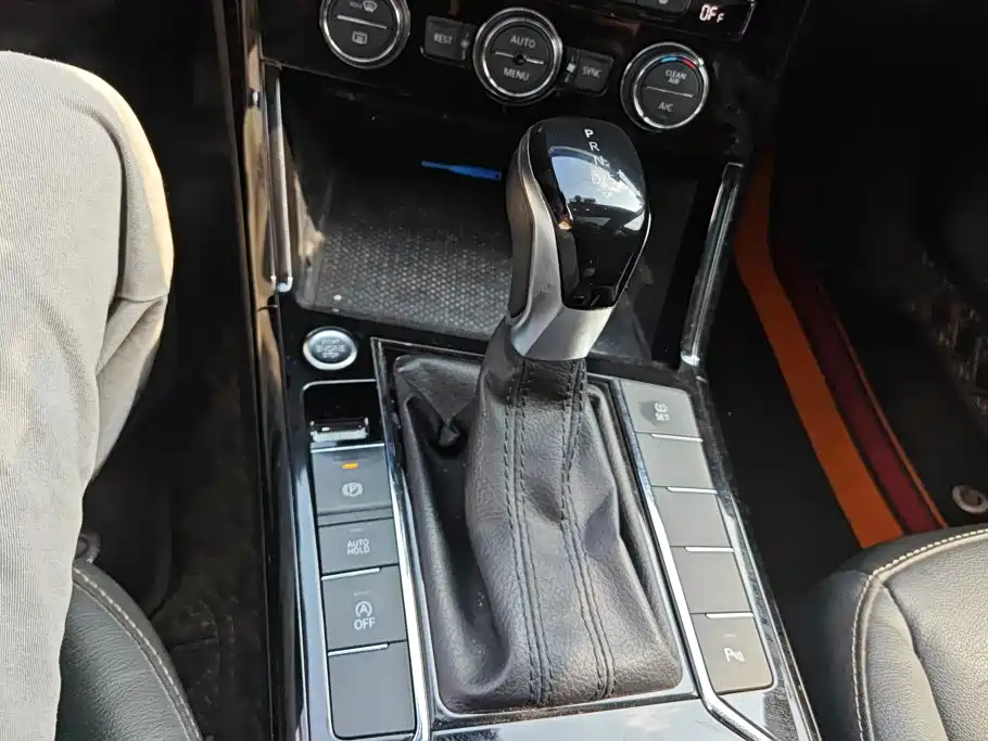 Volkswagen Passat — миниатюра 16