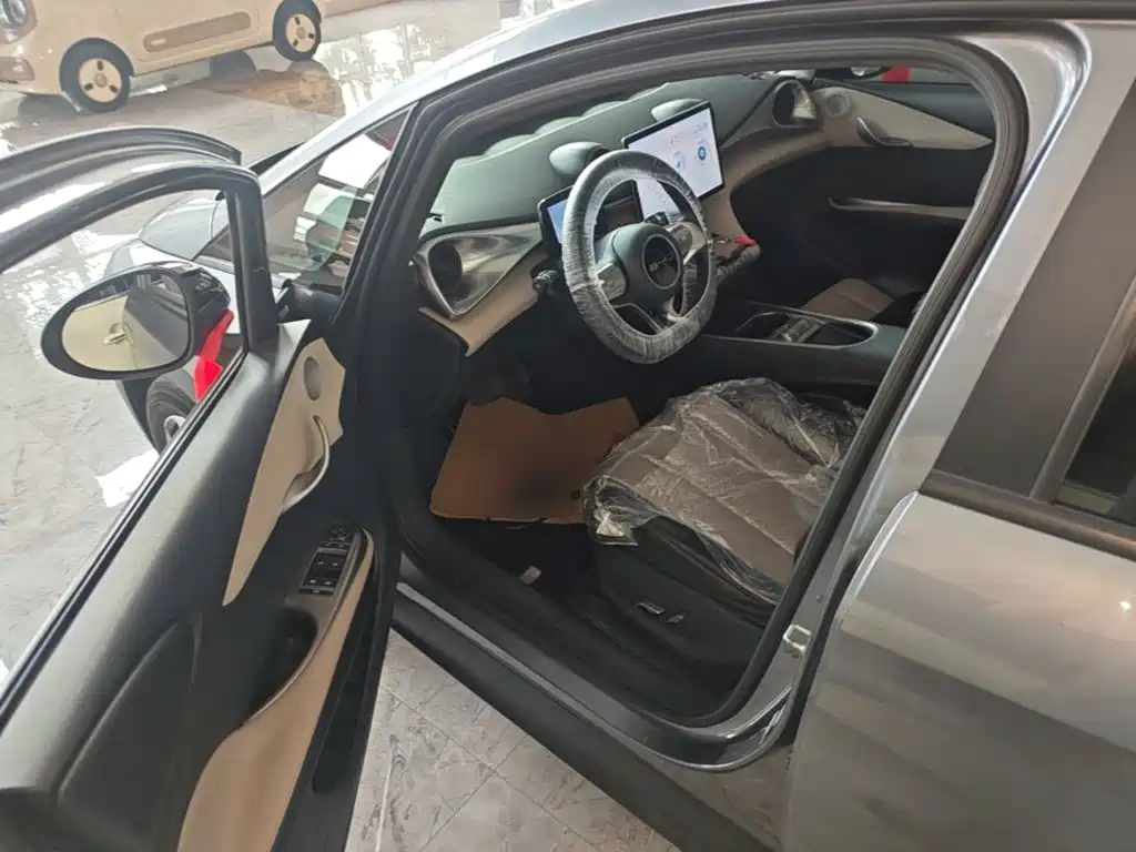 BYD Dolphin — миниатюра 16