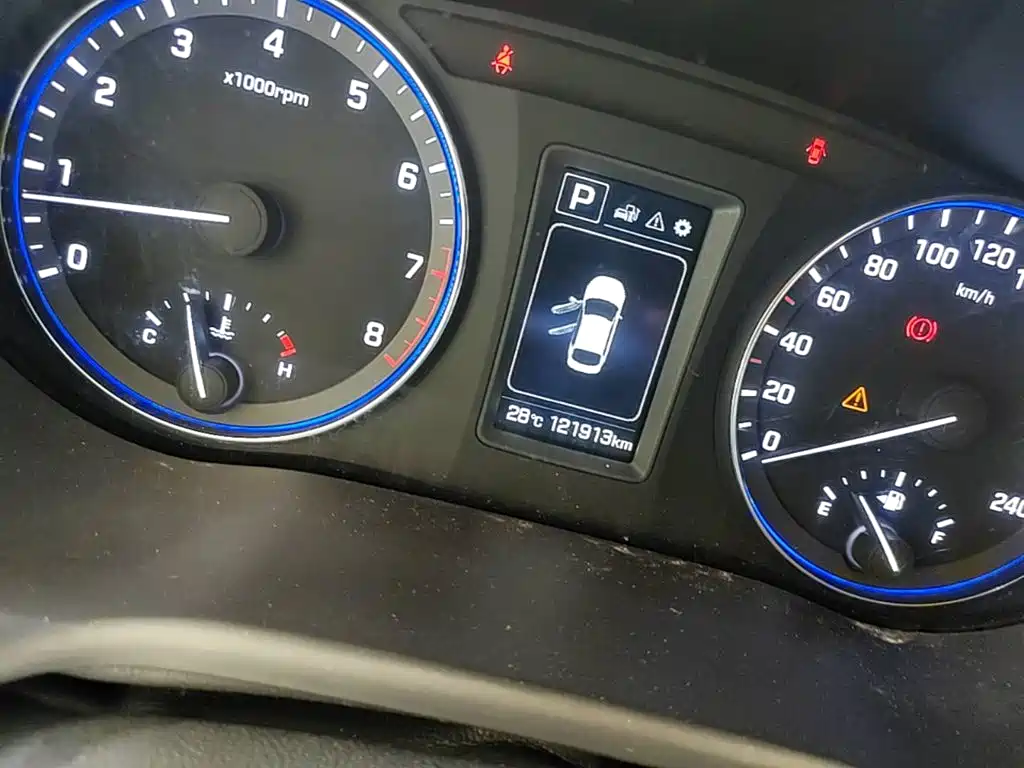 Hyundai Mistra — миниатюра 12