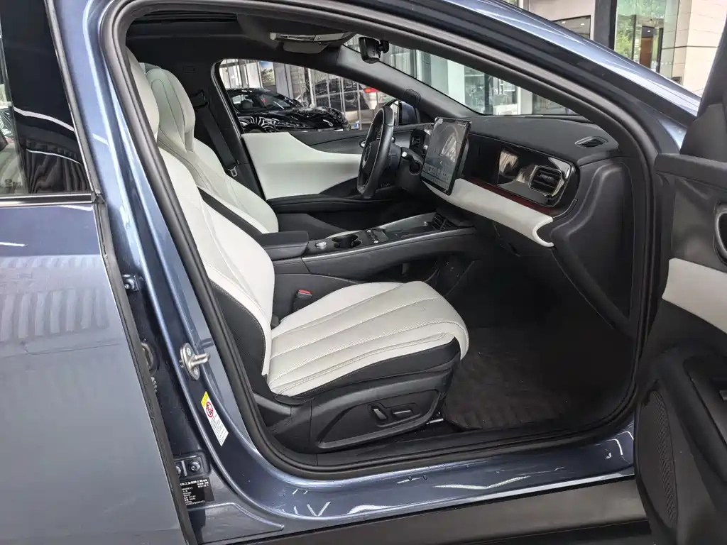 BYD Seal 06 — миниатюра 18