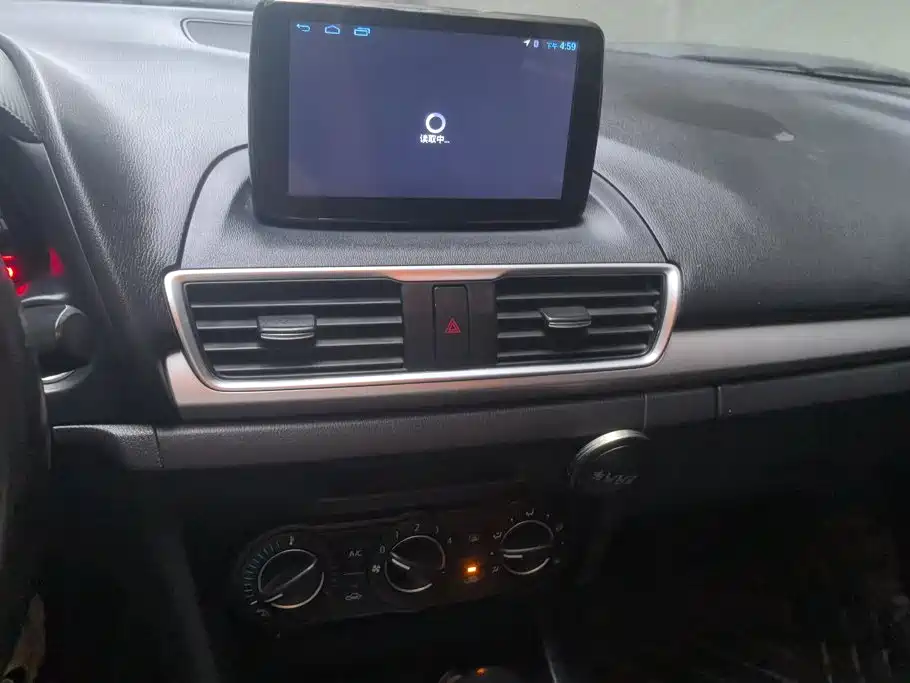 Mazda 3 Axela — миниатюра 13