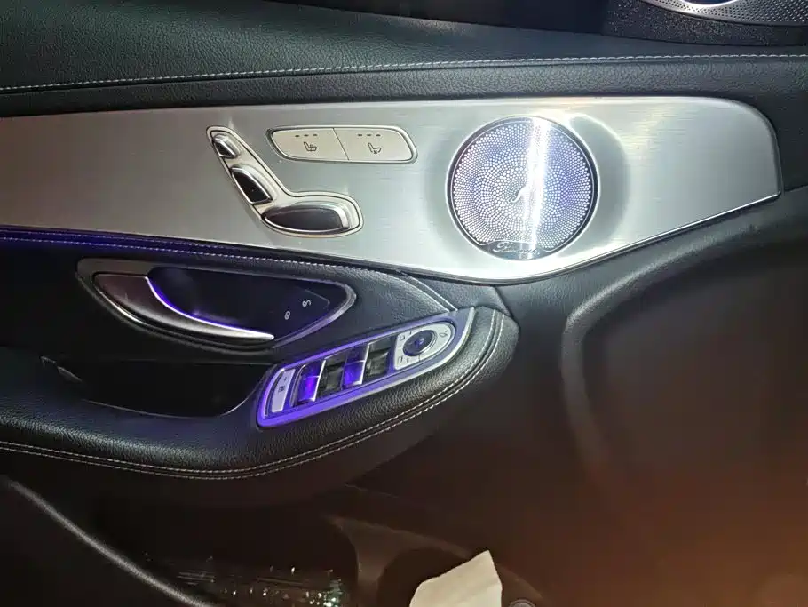Mercedes-Benz GLC — миниатюра 7