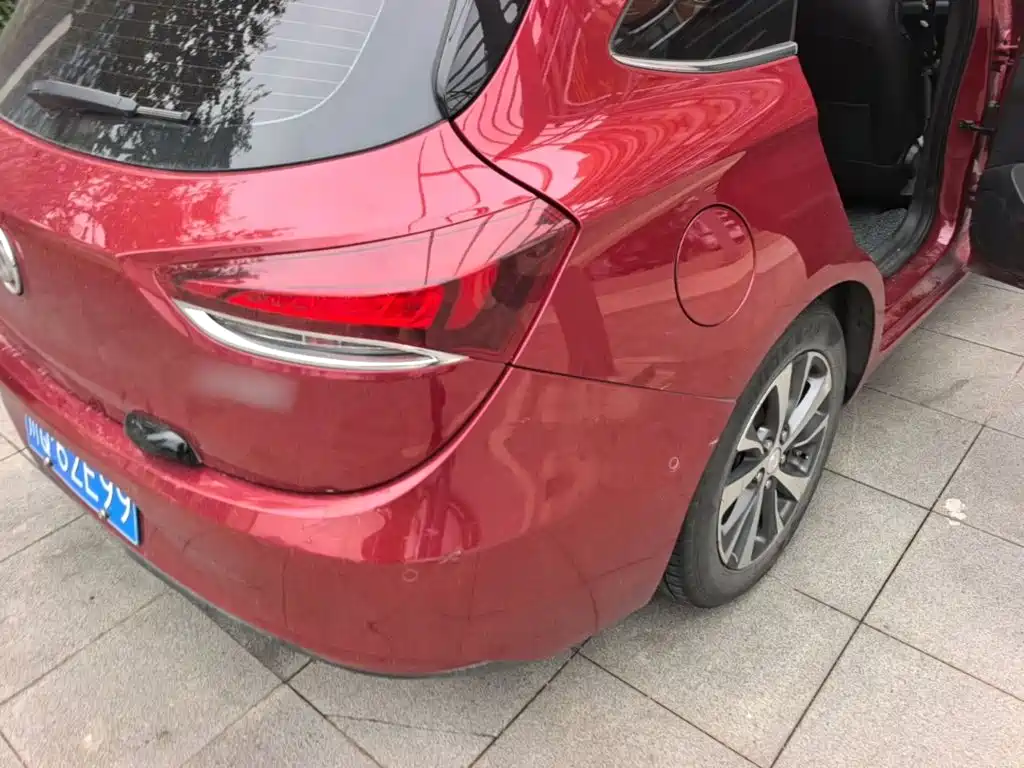 Buick Excelle — миниатюра 8