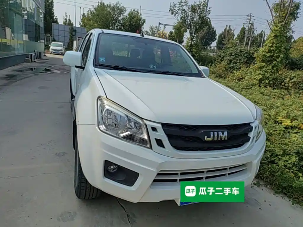 Isuzu RE-MAX Ruimai — миниатюра 3