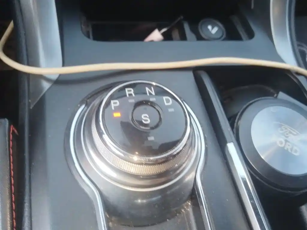 Ford Mondeo — миниатюра 15