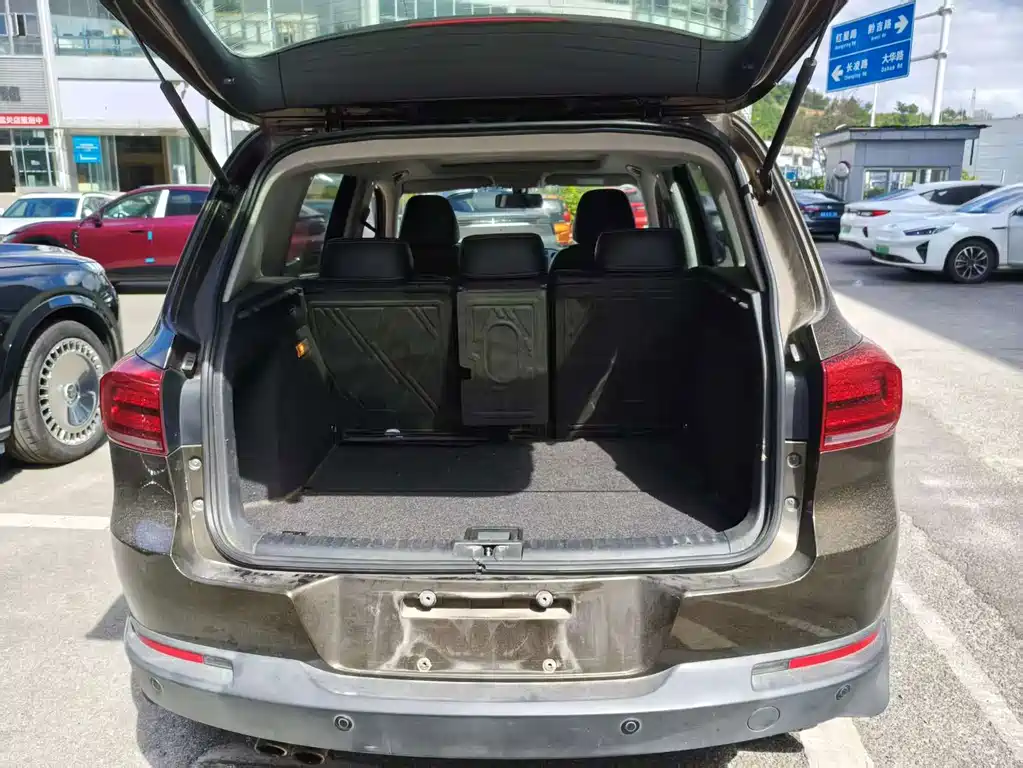 Volkswagen Tiguan — миниатюра 10