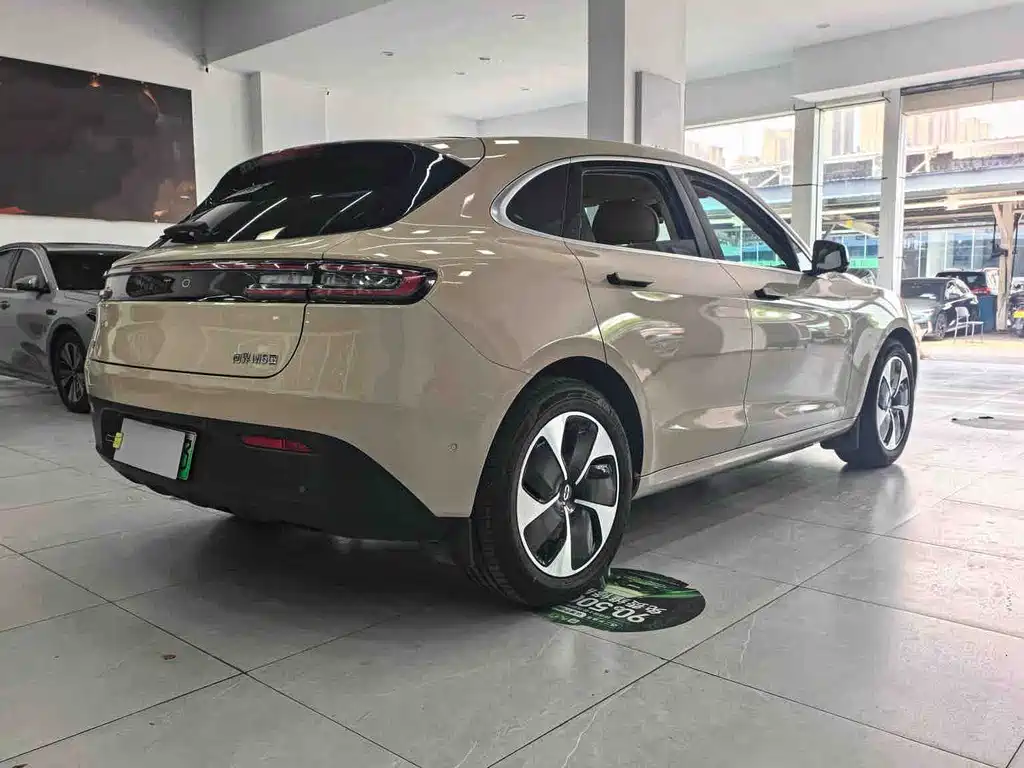 AITO AITO M5 — миниатюра 14