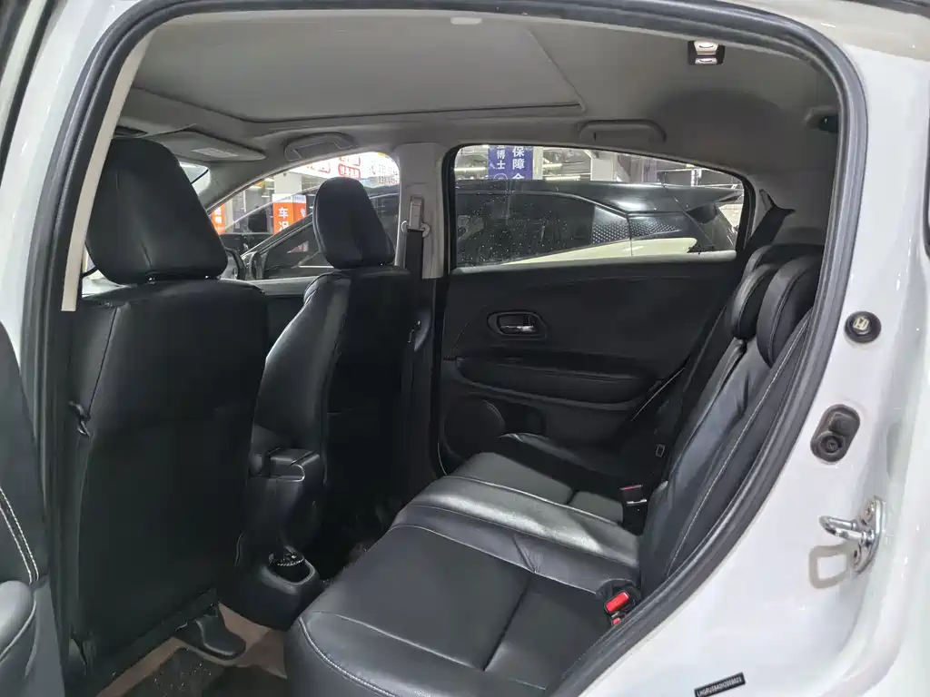 Honda Vezel — миниатюра 10
