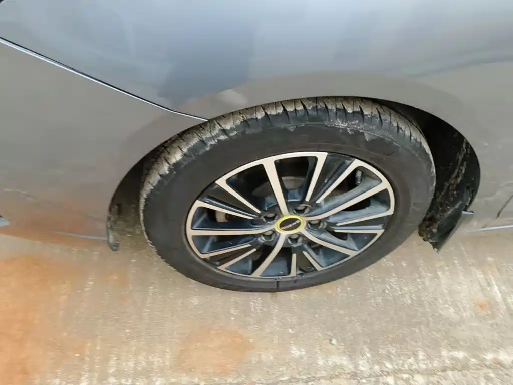 Roewe i5 — миниатюра 23