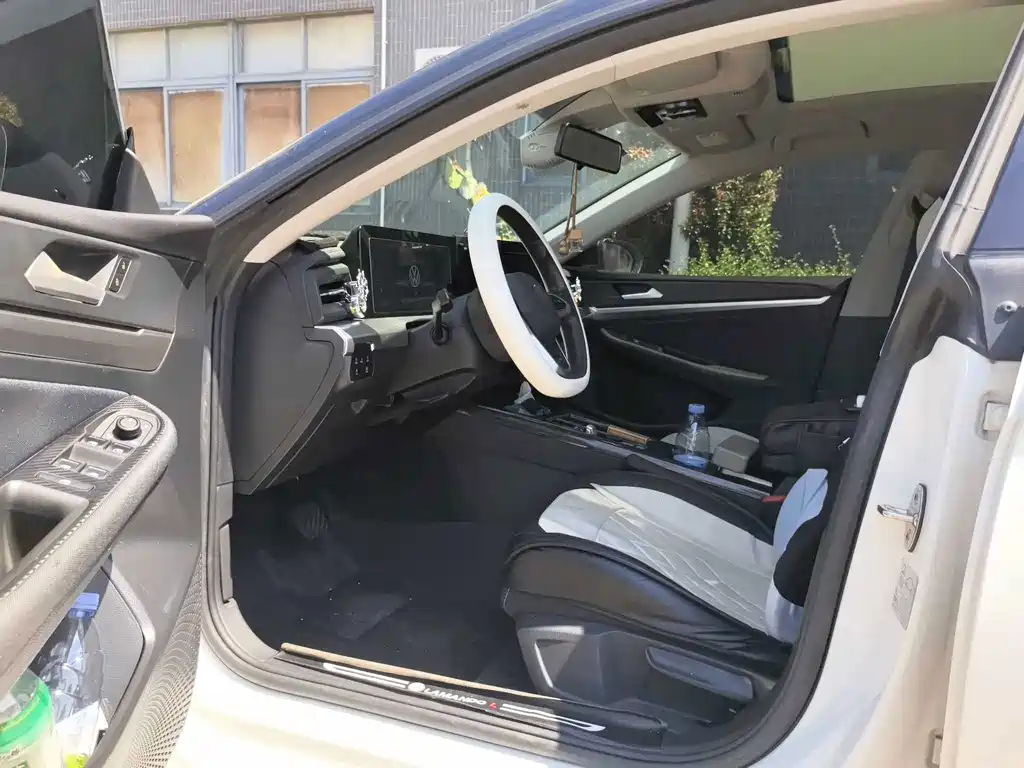 Volkswagen Lamando — миниатюра 3