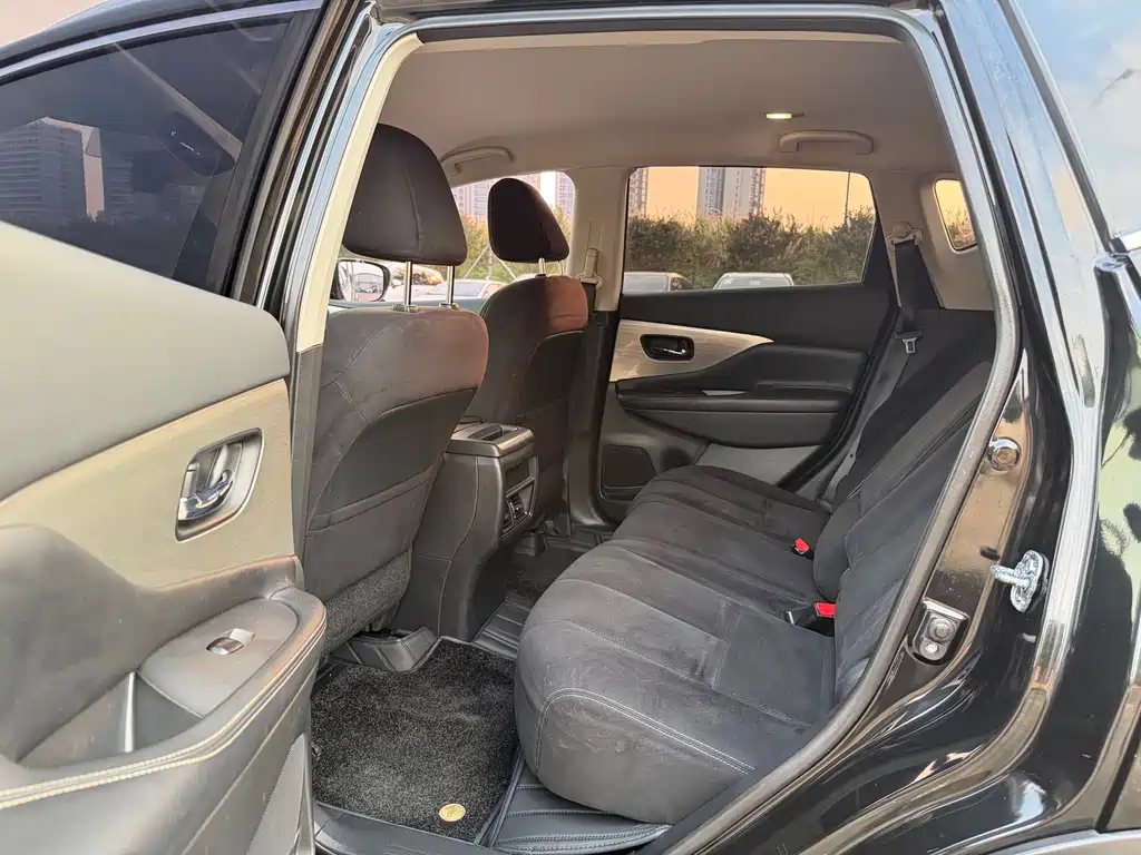 Nissan Murano — миниатюра 8