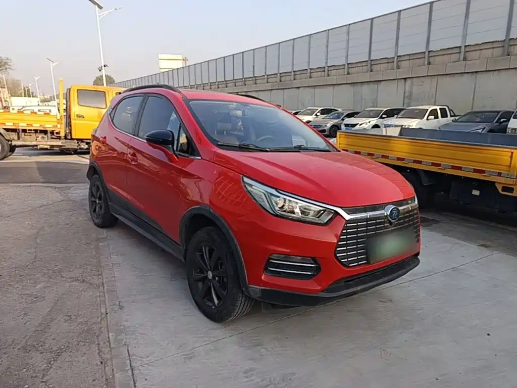 BYD Yuan EV — миниатюра 4