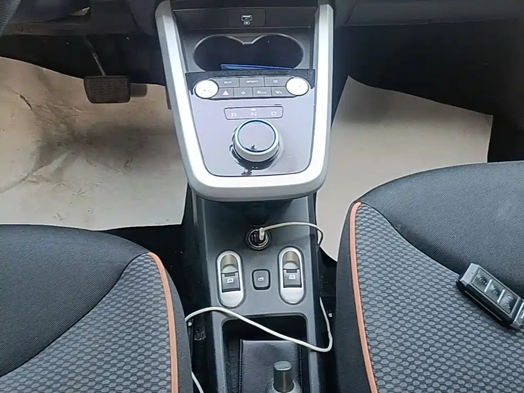 BYD e1 — миниатюра 14