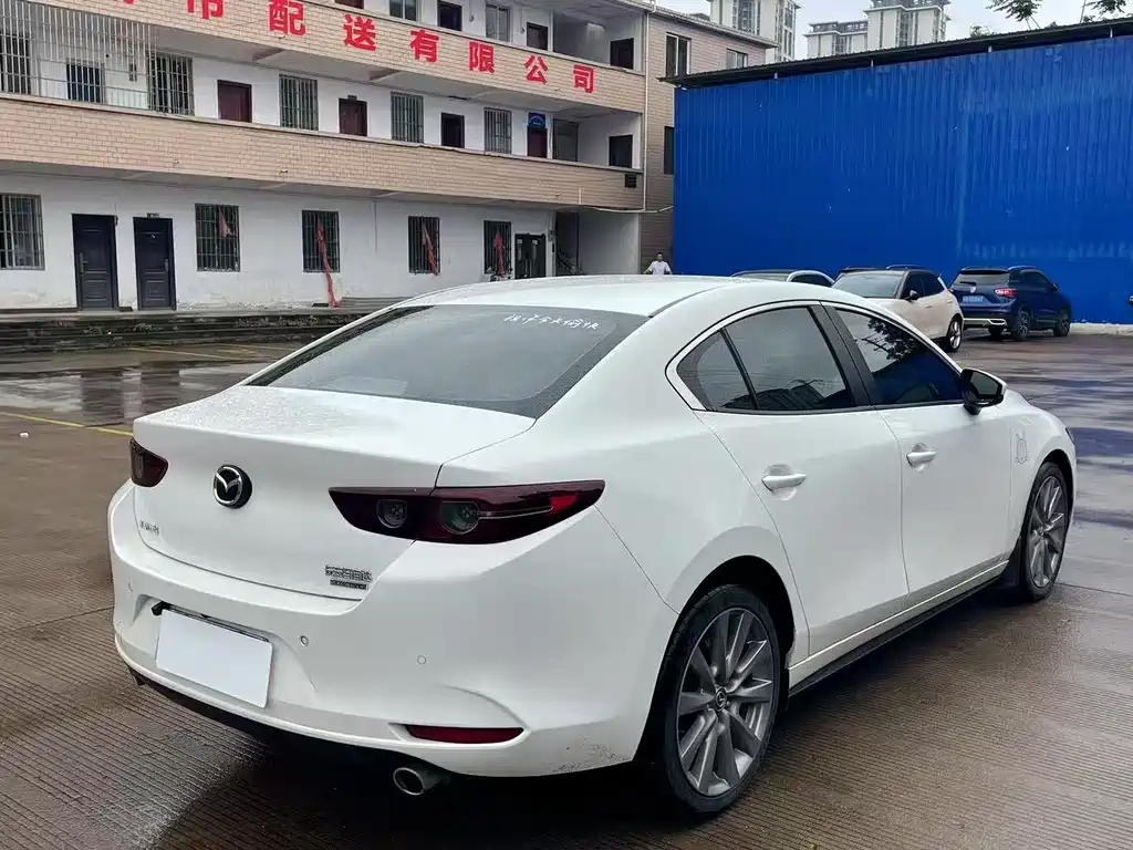 Mazda 3 Axela — миниатюра 5