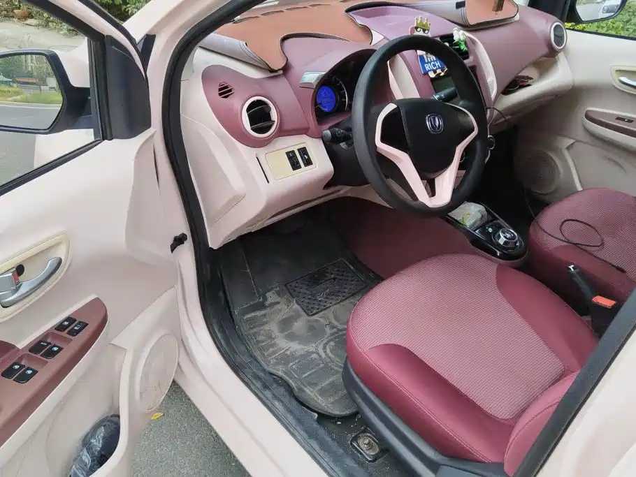 Changan Benben E-Star — миниатюра 8