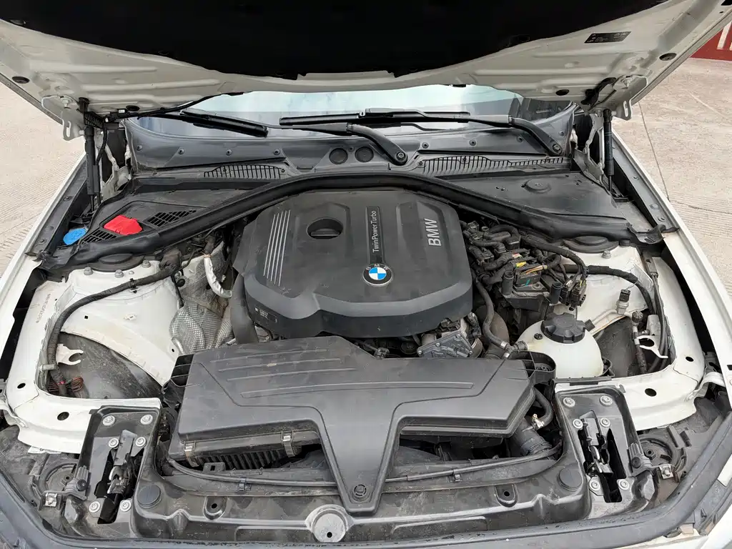BMW 1 Series (Import) — миниатюра 12