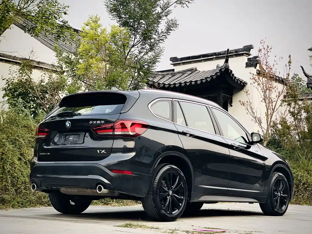 BMW X1 — миниатюра 6