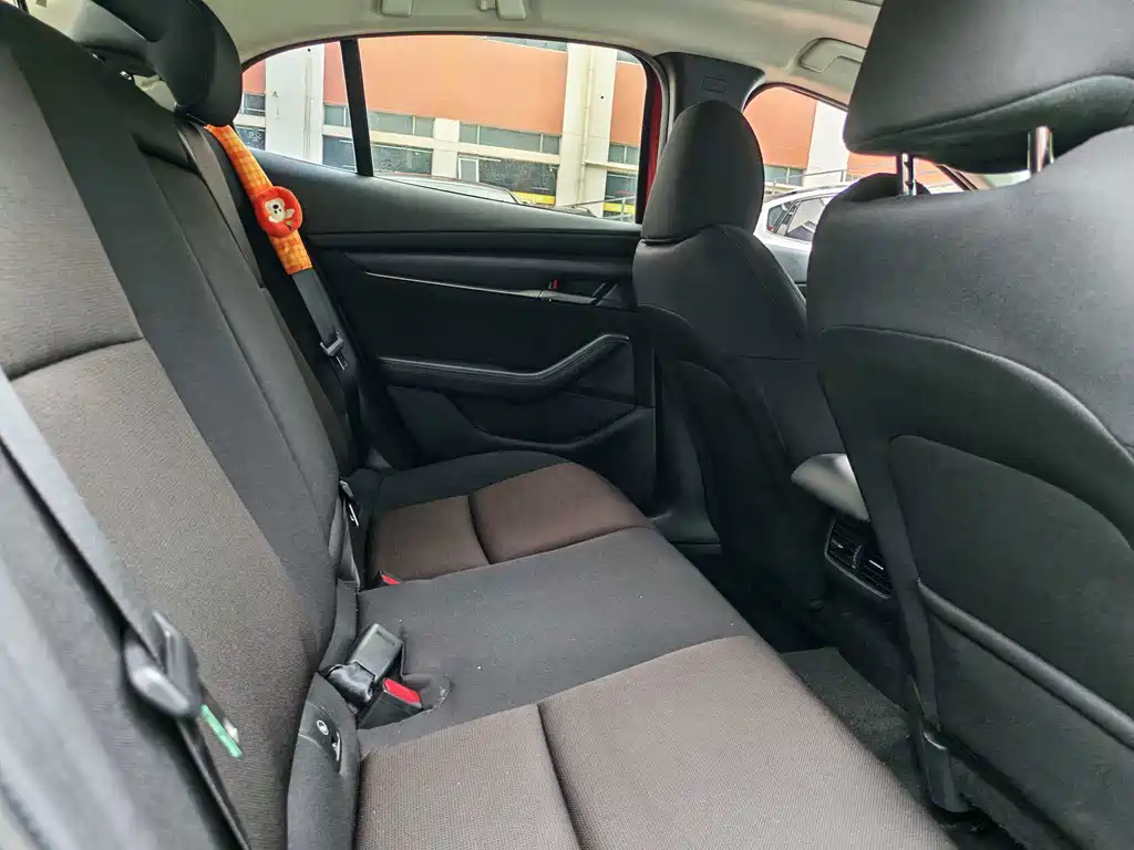 Mazda 3 Axela — миниатюра 9
