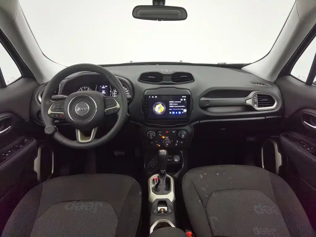 Jeep Renegade — миниатюра 5