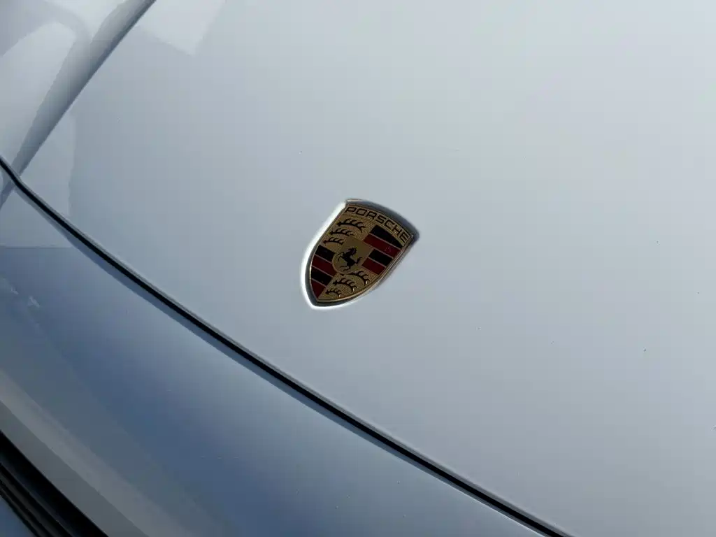 Porsche Cayenne Hybrid — миниатюра 8