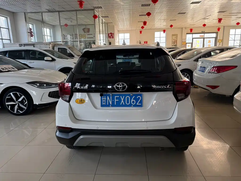 TOYOTA YARIS L ZHIXUAN