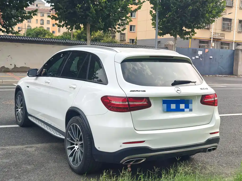 Mercedes-Benz GLC AMG — миниатюра 8