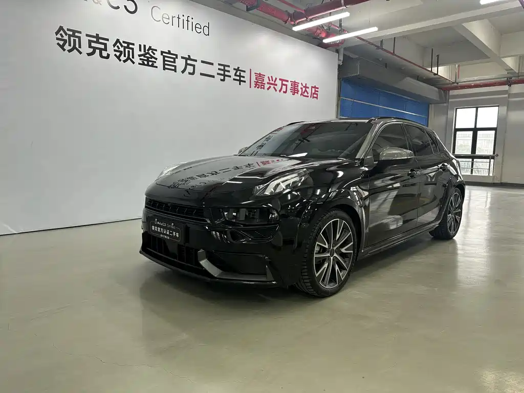 LYNK & CO. 02 HATCHBACK