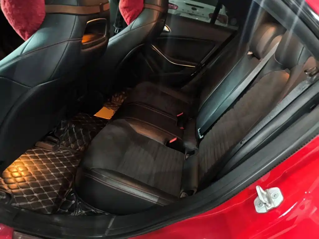 Mercedes-Benz CLA (Import) — миниатюра 17