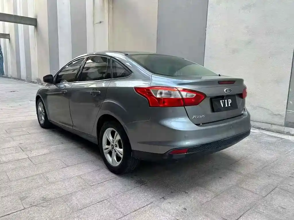 Ford Focus — миниатюра 9