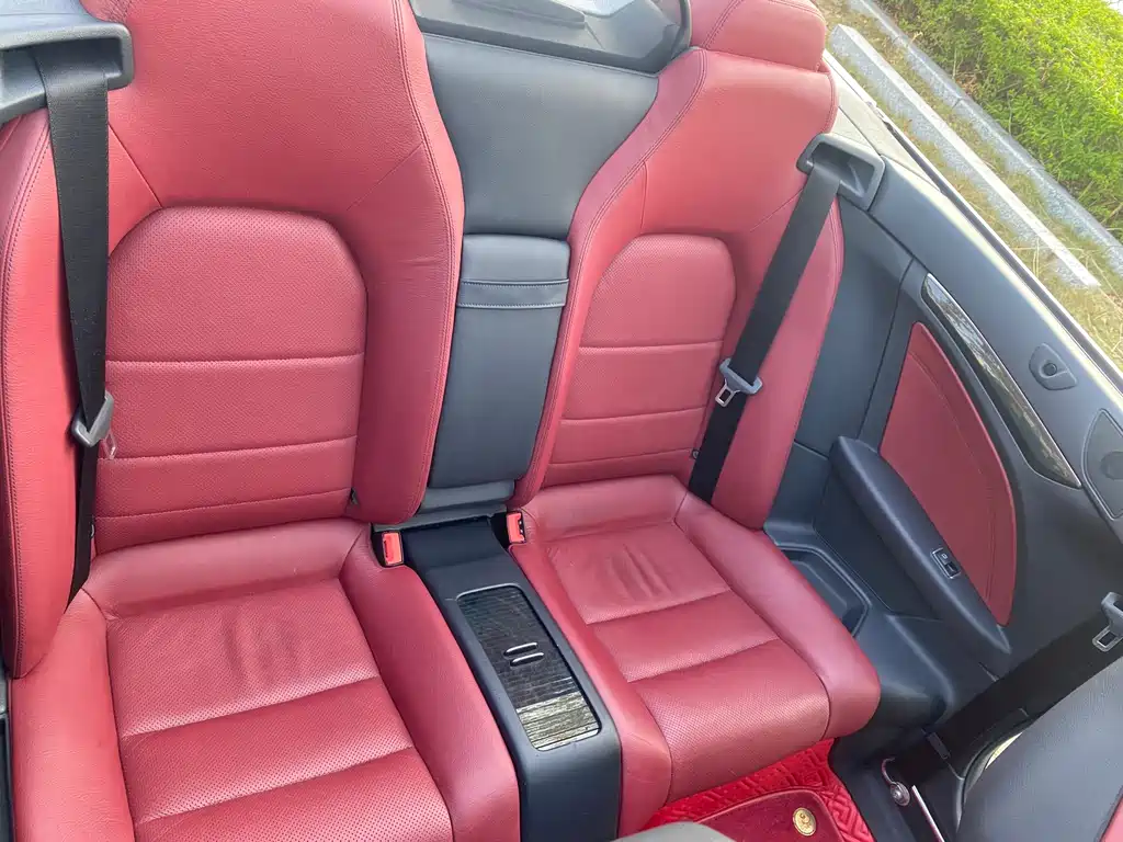 Mercedes-Benz E-Class (Import) — миниатюра 21