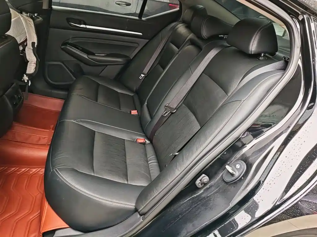 Nissan Teana — миниатюра 17