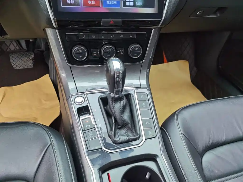 Volkswagen Passat — миниатюра 14