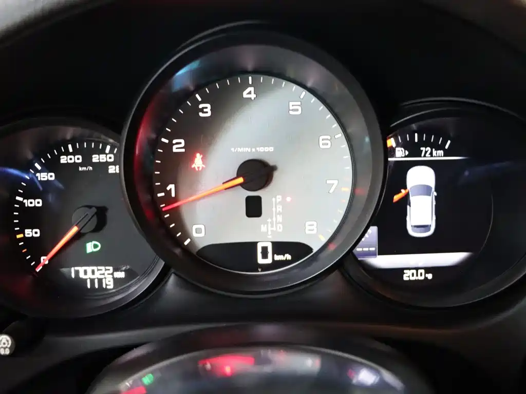 Porsche Macan — миниатюра 21