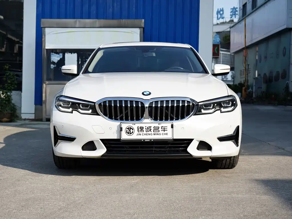 BMW 3 Series — миниатюра 2