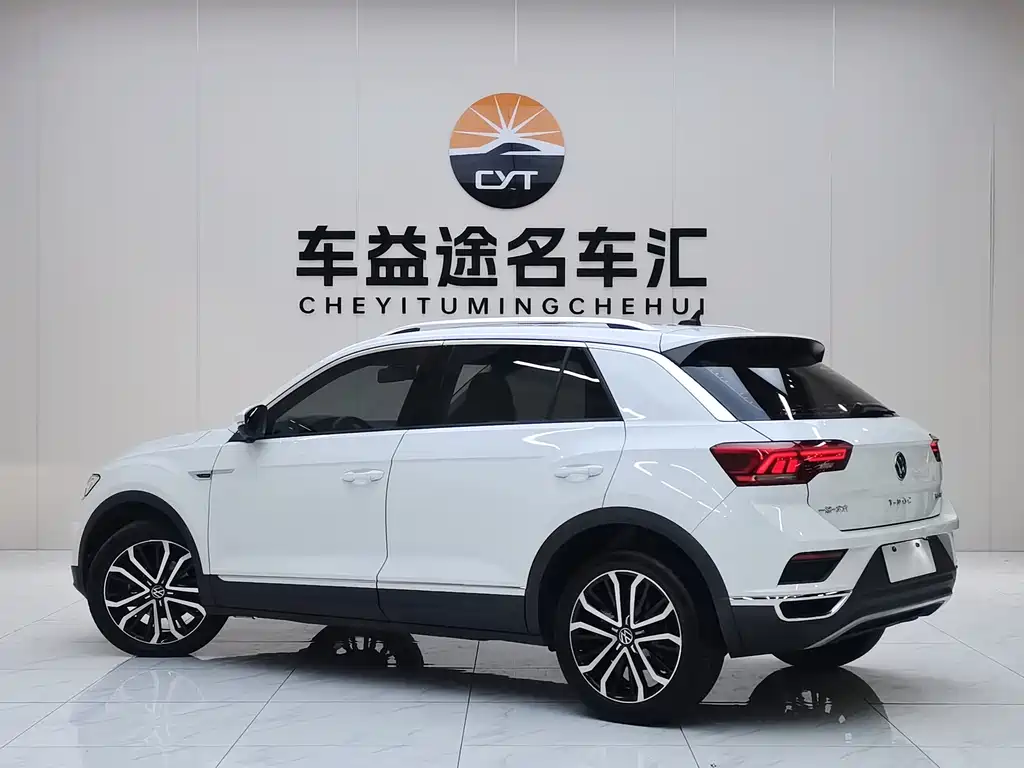 VOLKSWAGEN T ROC EXPLORING SONGS