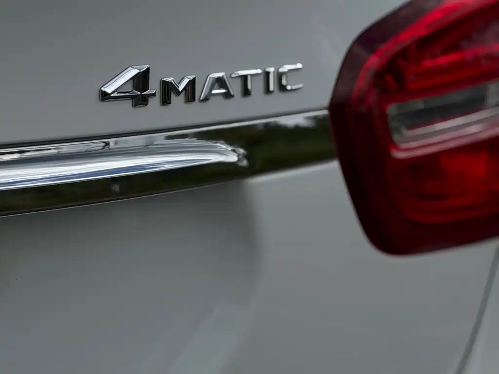 Mercedes-Benz GLA — миниатюра 28