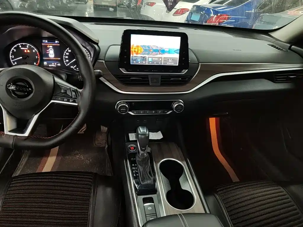Nissan Teana — миниатюра 13